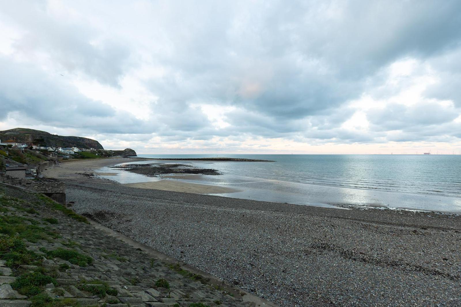 Willow Cottage - Cost 3 Bed Cottage In Penrhyn Bay With Sea Views With Access To Snowdonia Rhôs-on-Sea Kültér fotó